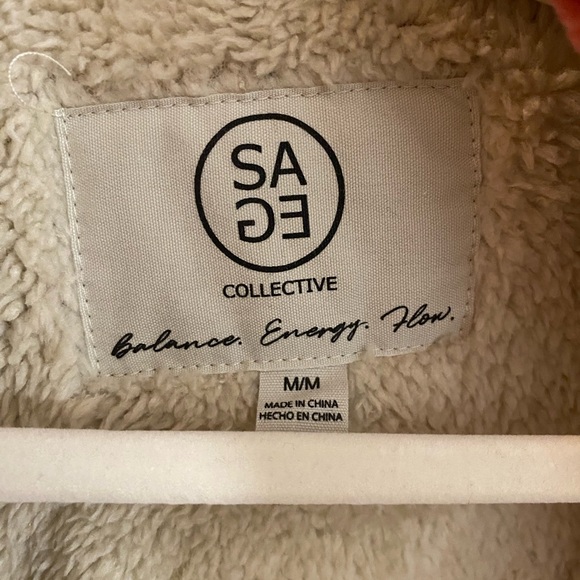 Sherpa liked Flannel - Picture 5 of 5